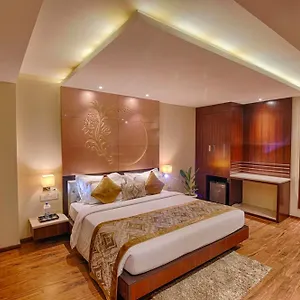 Good Times Near Ganga Ram Hospital And Karol Bagh Metro Hotel