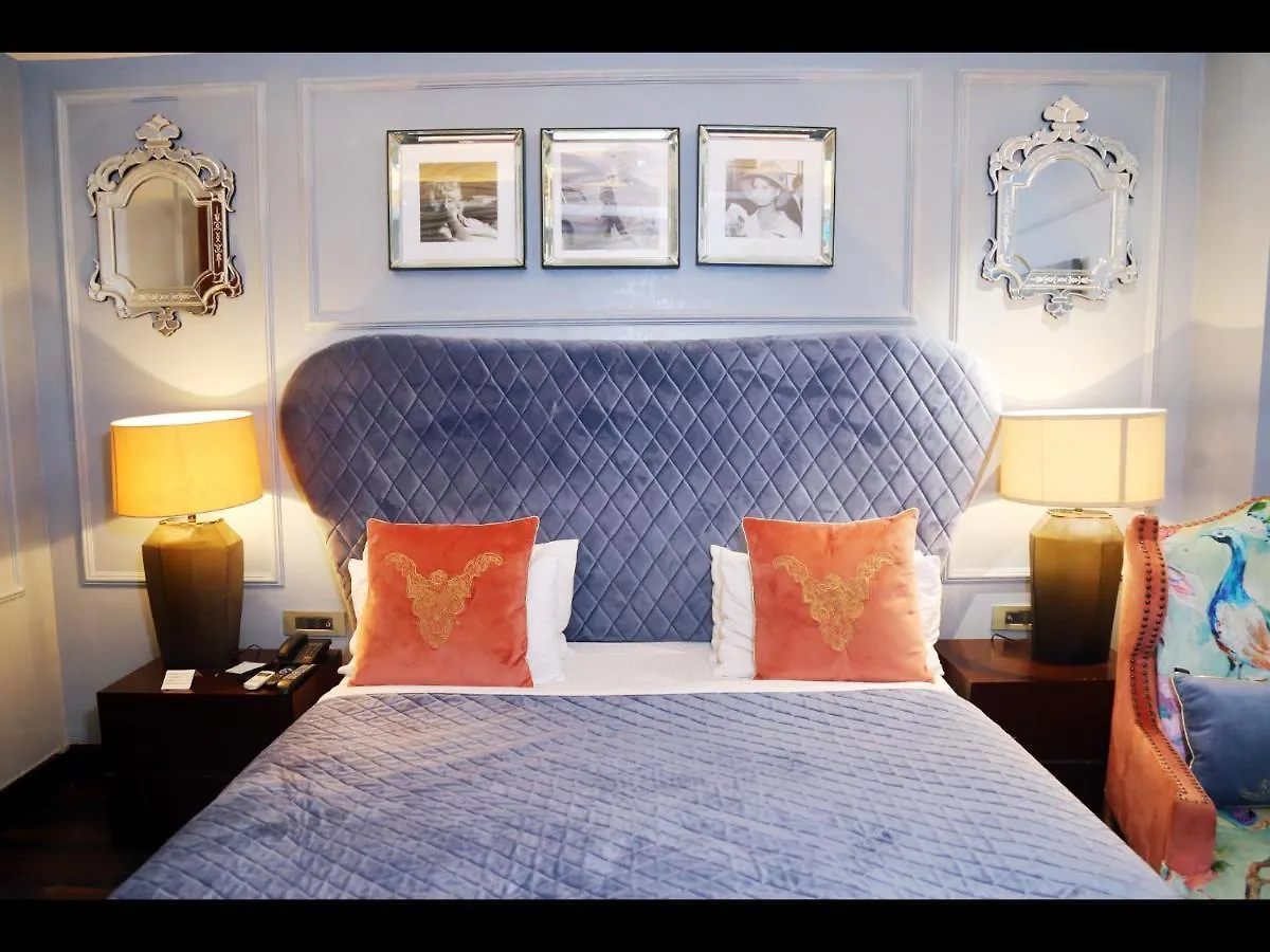 Ivy House Bed & Breakfast Delhi